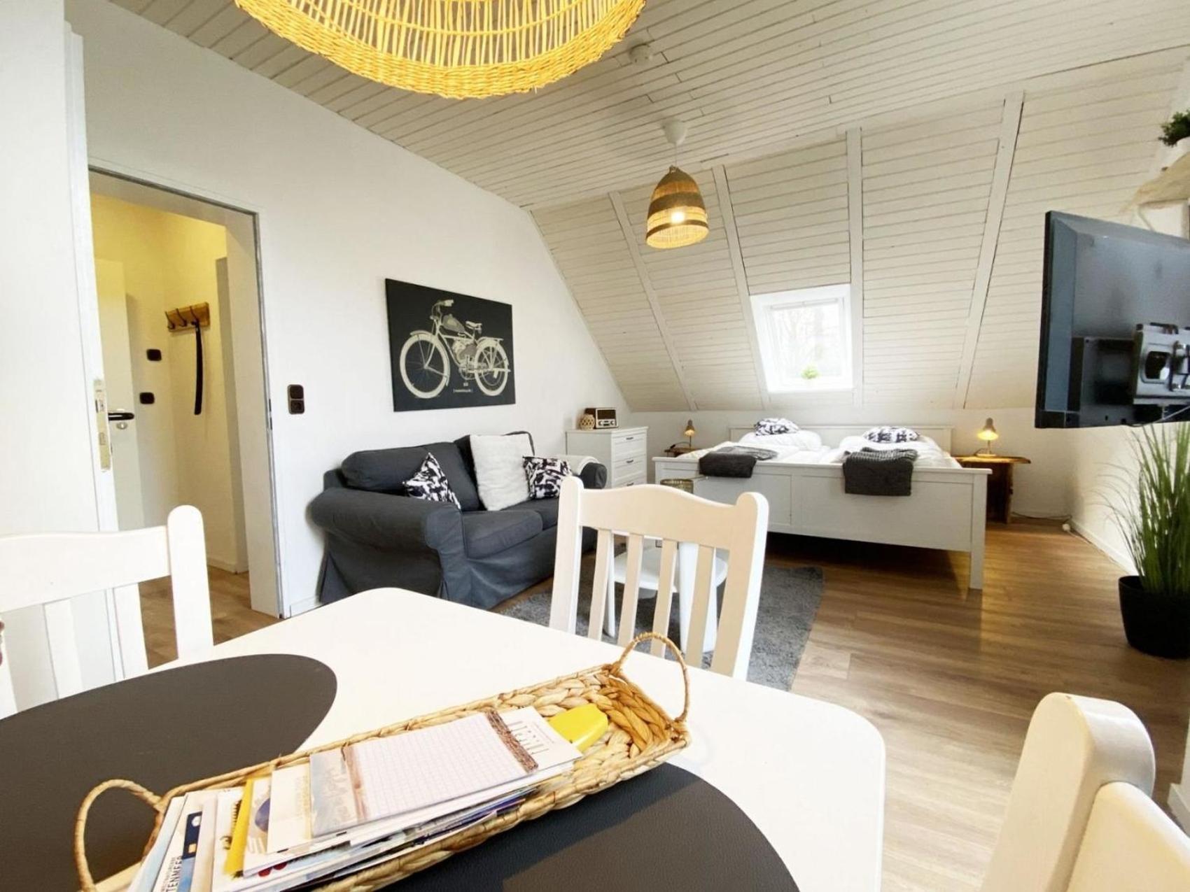 Ferien Im Wangerland - Haus Wiesenweg - Apartment 2 1Og Horumersiel Exterior foto